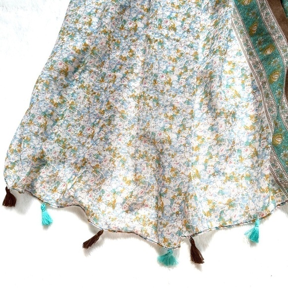 Luxury Tassel Paisley Floral Print Scarf Shawl - Picture 4 of 5